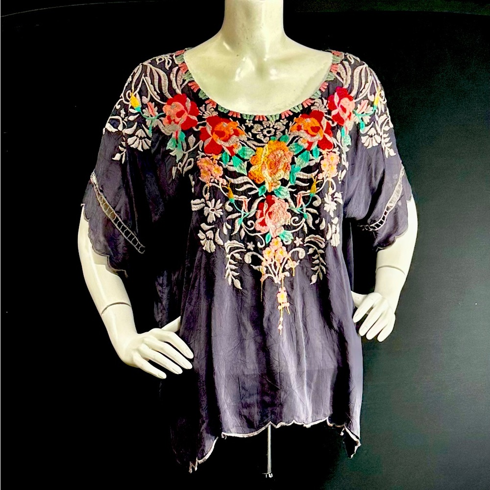 JOHNNY WAS Embroidered floral oversized top